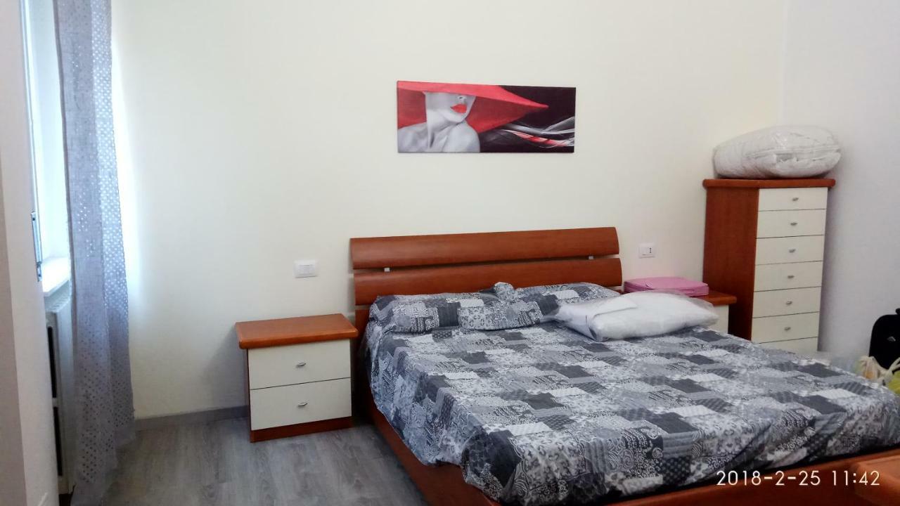 Ferienwohnung Archimede Pavia Exterior foto